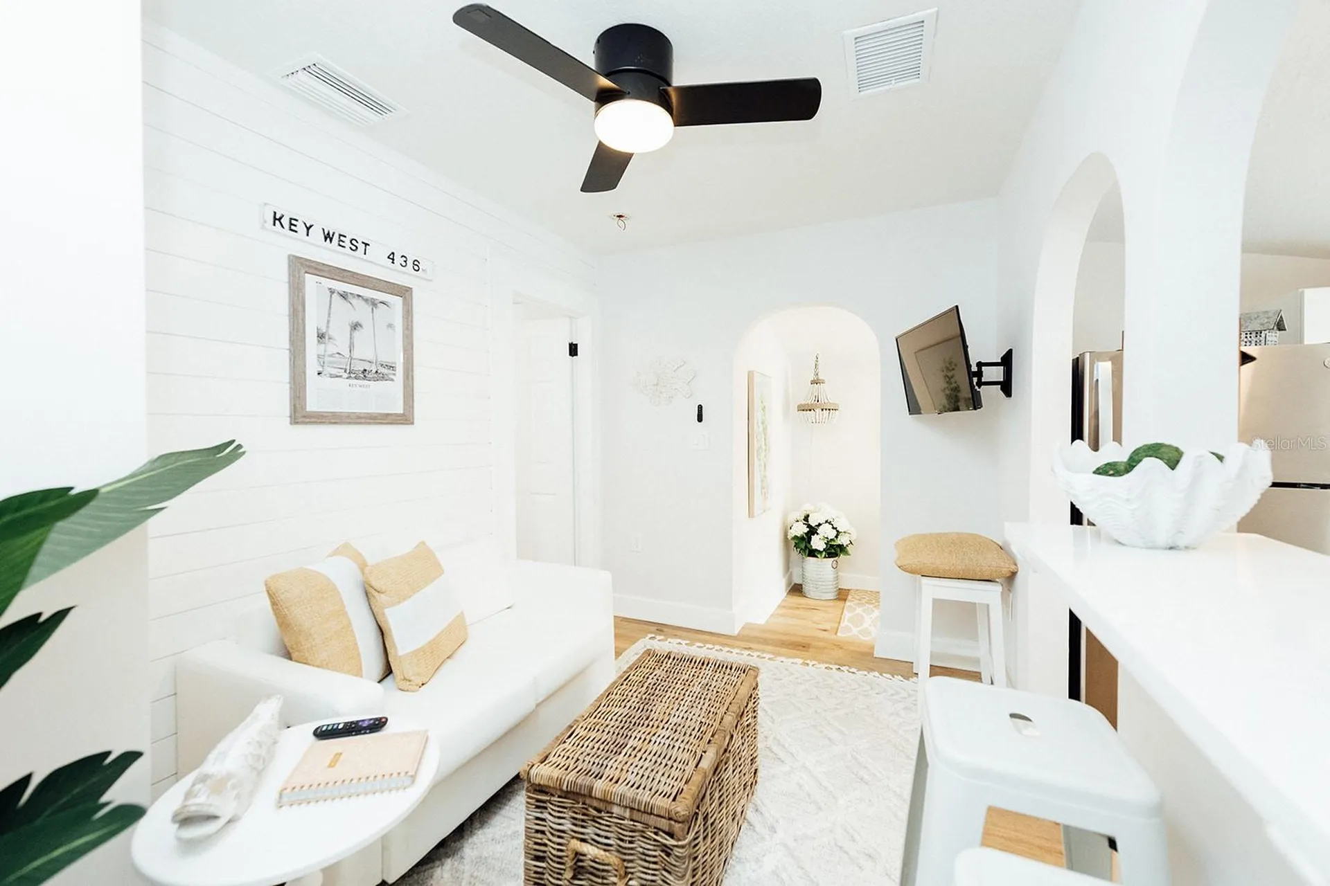 809 10th Avenue N St Petersburg FL 33701