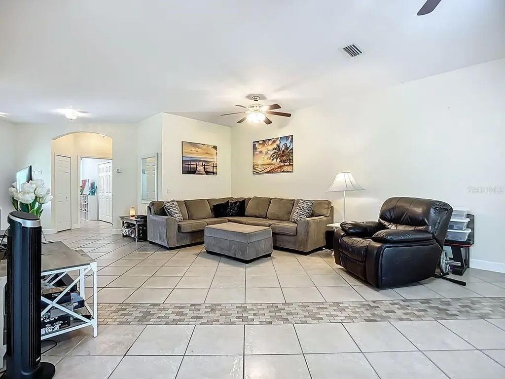 394 Sunset Road N Rotonda West FL 33947