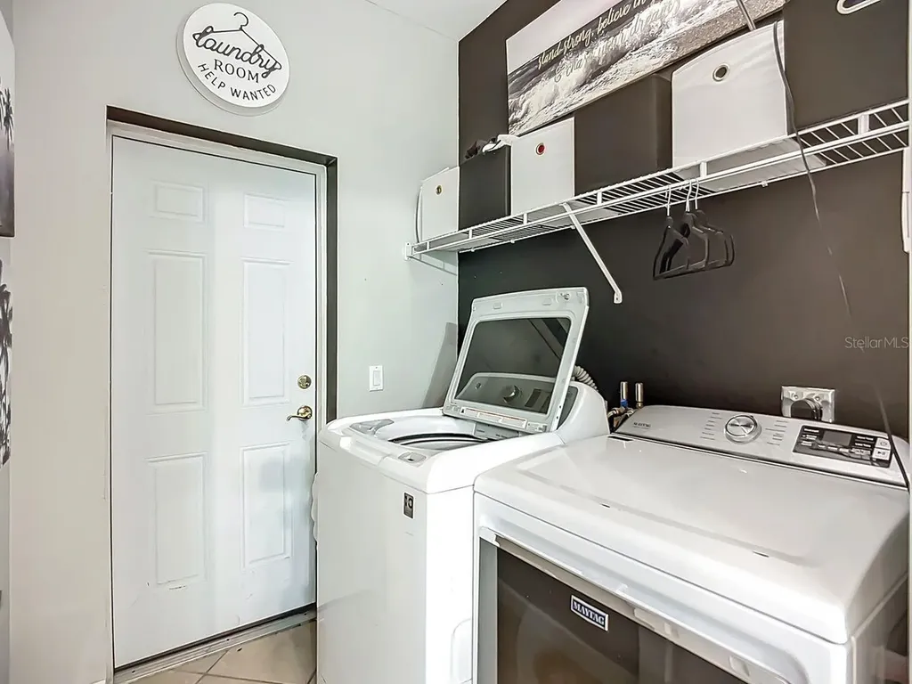 394 Sunset Road N Rotonda West FL 33947