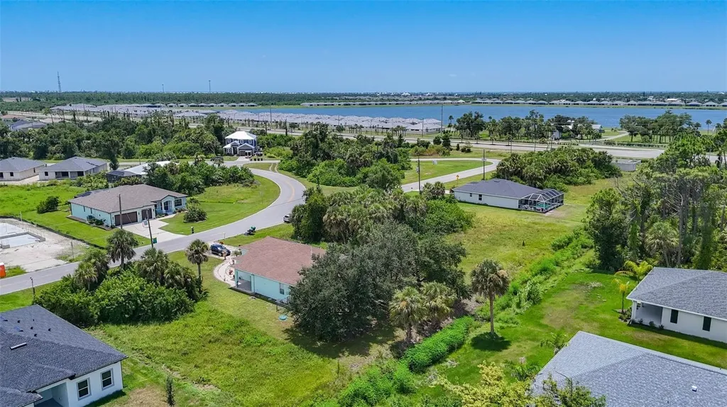 394 Sunset Road N Rotonda West FL 33947