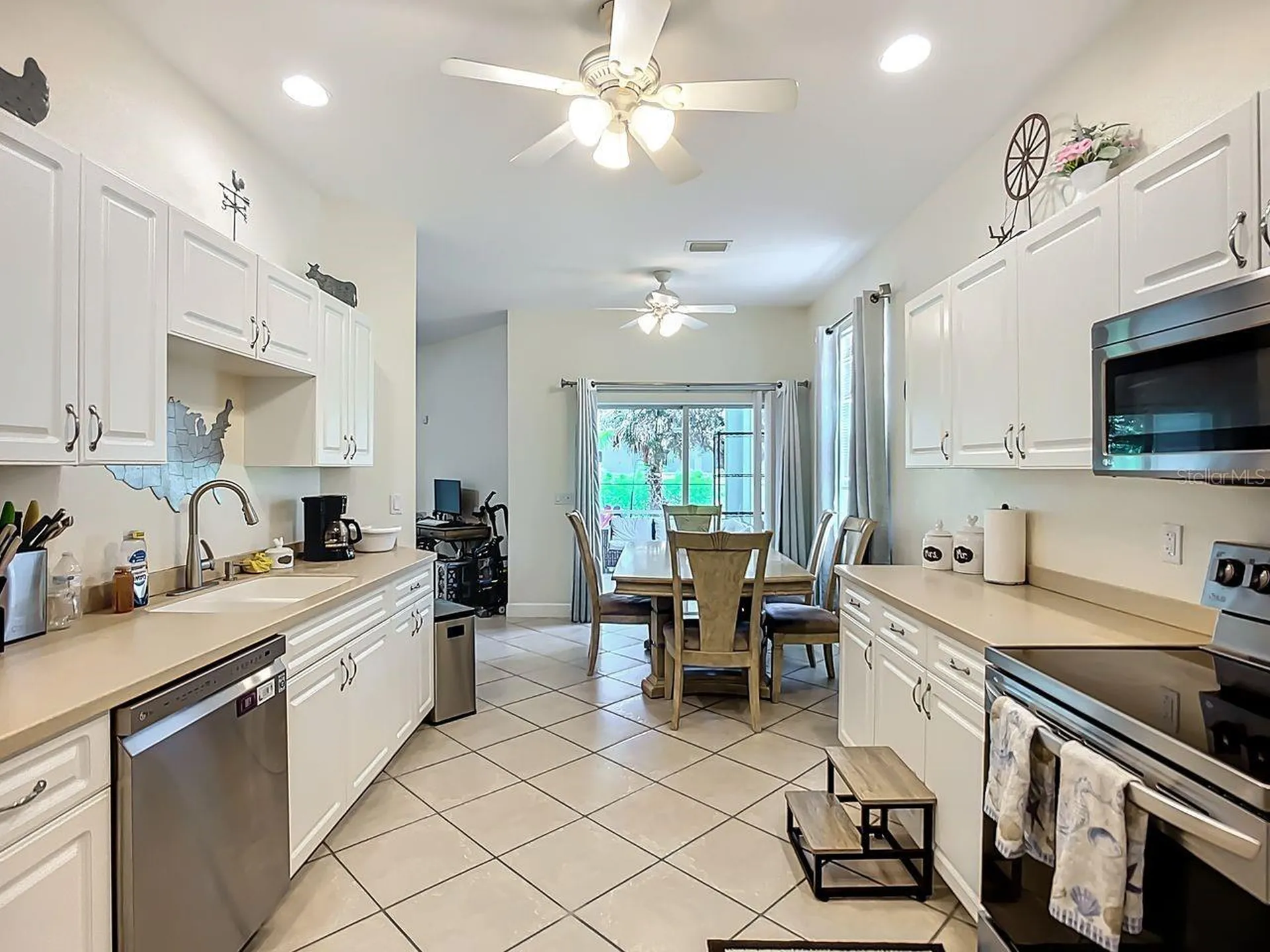 394 Sunset Road N Rotonda West FL 33947
