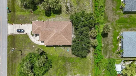 394 Sunset Road N Rotonda West FL 33947