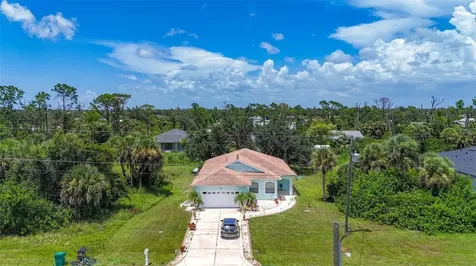 394 Sunset Road N Rotonda West FL 33947