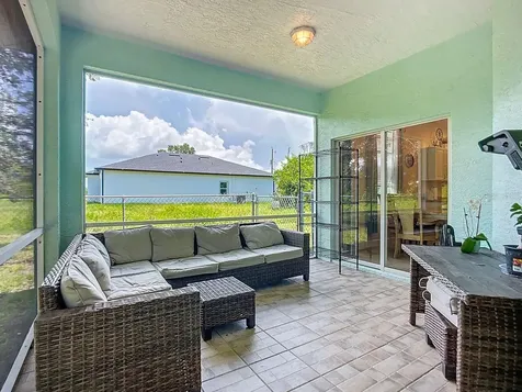 394 Sunset Road N Rotonda West FL 33947