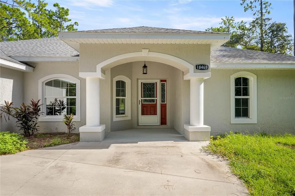 18465 SW 60th Street Dunnellon FL 34432