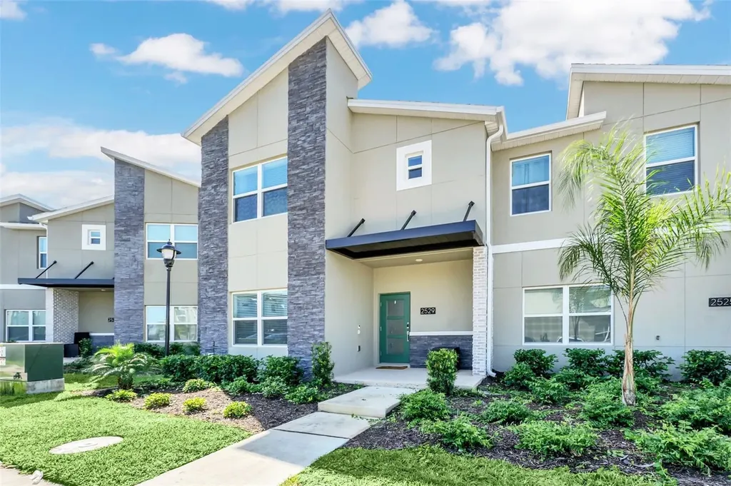 2529 Reading Trail Kissimmee FL 34746