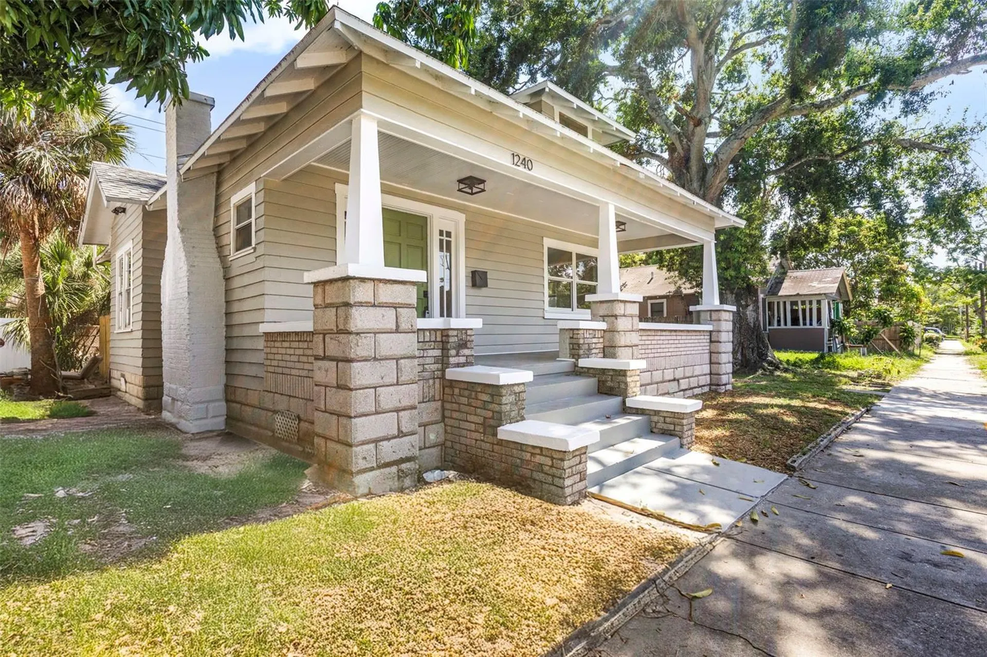 1240 James Avenue S St Petersburg FL 33705