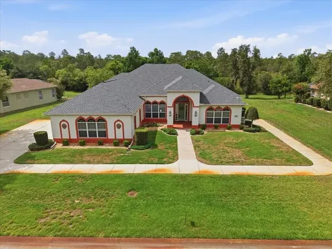 8698 Mississippi Run Weeki Wachee FL 34613