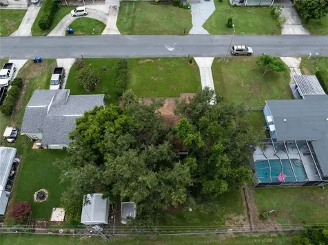511 Garden Drive N Lakeland FL 33813