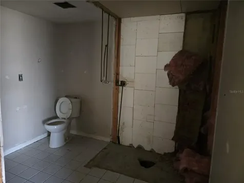6124 11th Street Zephyrhills FL 33542