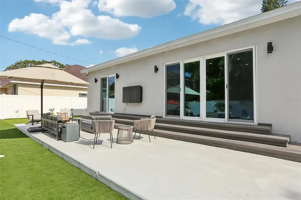 352 Mehlenbacher Road Belleair FL 33756