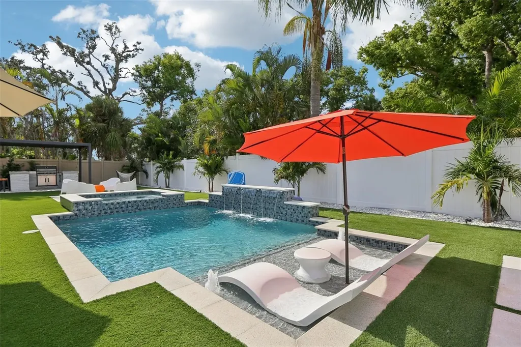 352 Mehlenbacher Road Belleair FL 33756