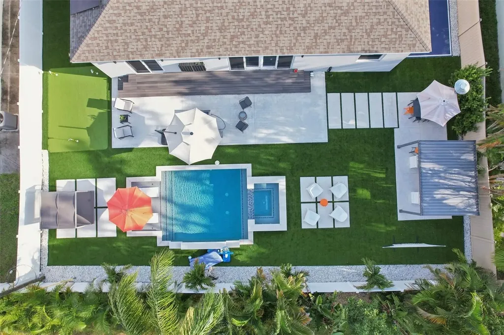 352 Mehlenbacher Road Belleair FL 33756