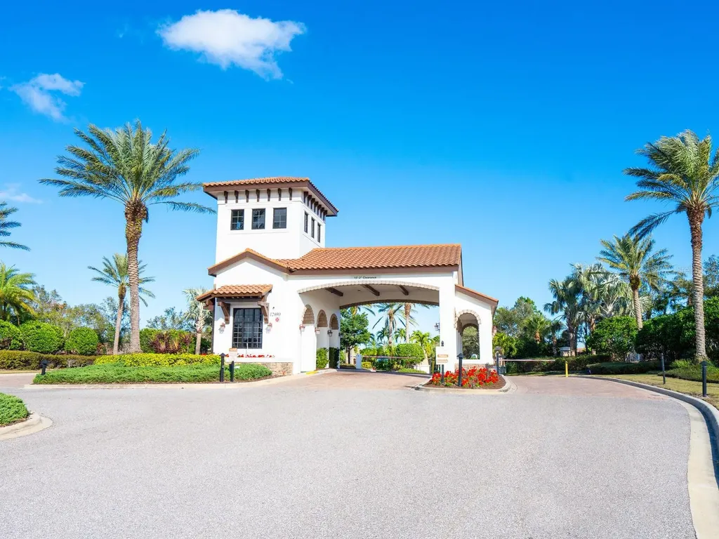13823 Messina Loop Lakewood Ranch FL 34211