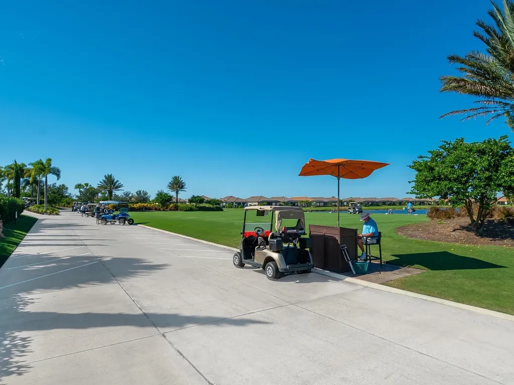 13823 Messina Loop Lakewood Ranch FL 34211