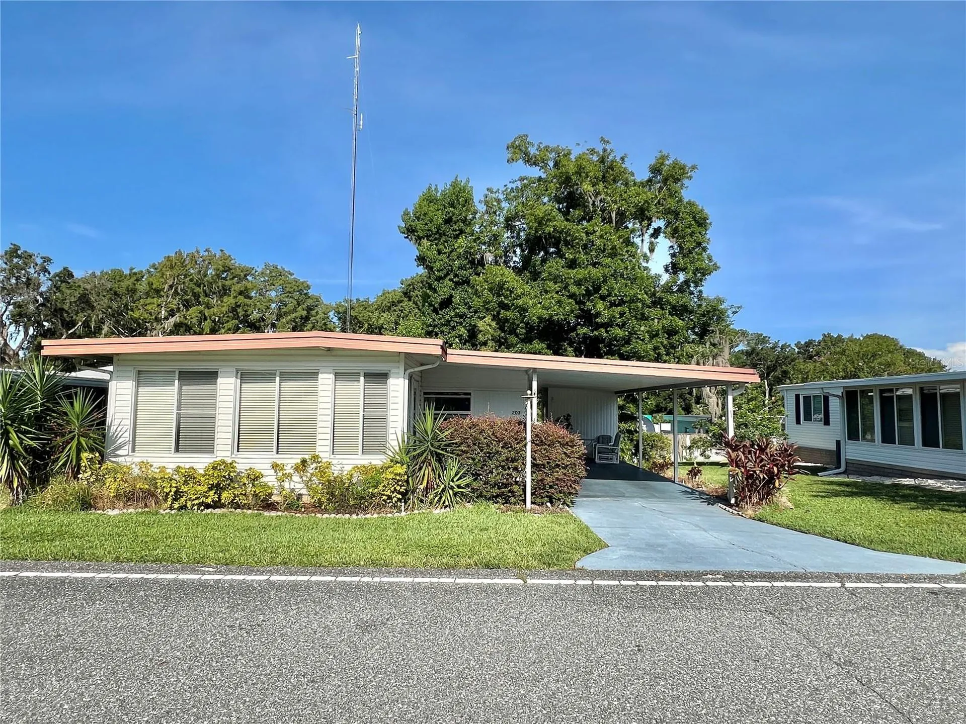 203 Aspen Circle Leesburg FL 34748