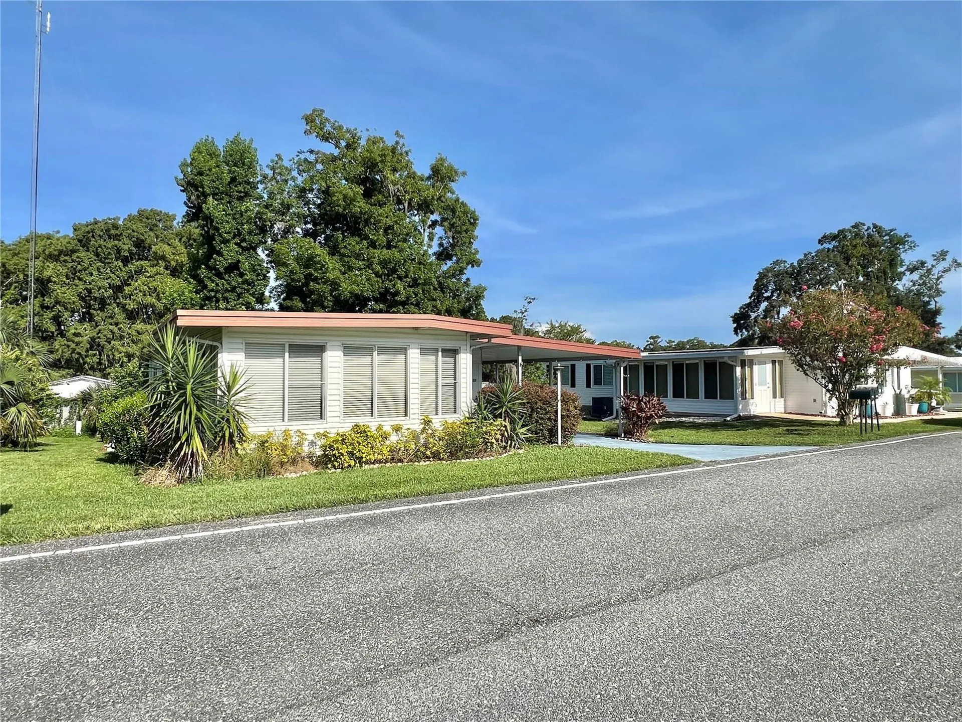 203 Aspen Circle Leesburg FL 34748