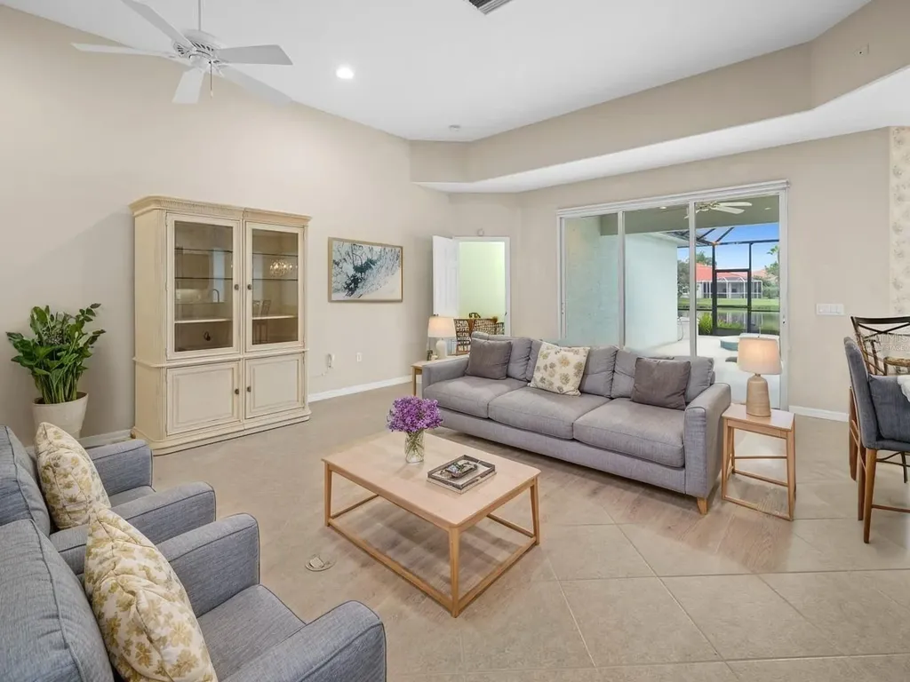 3927 Whispering Oaks Drive North Port FL 34287