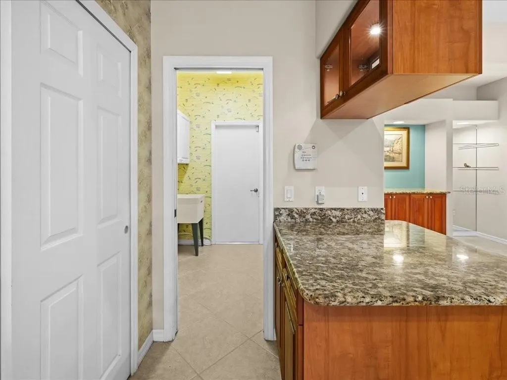3927 Whispering Oaks Drive North Port FL 34287
