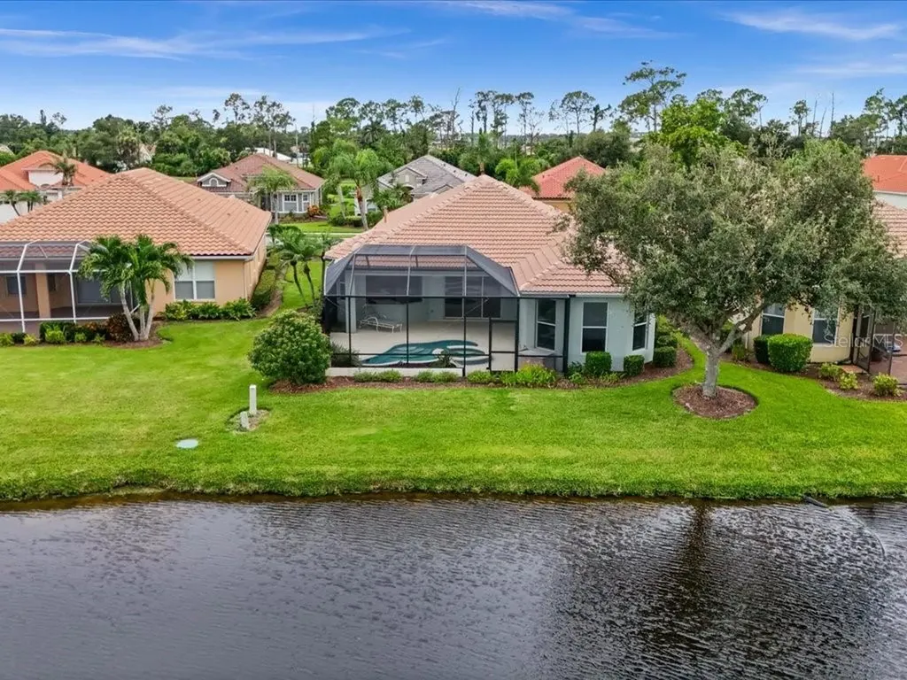 3927 Whispering Oaks Drive North Port FL 34287