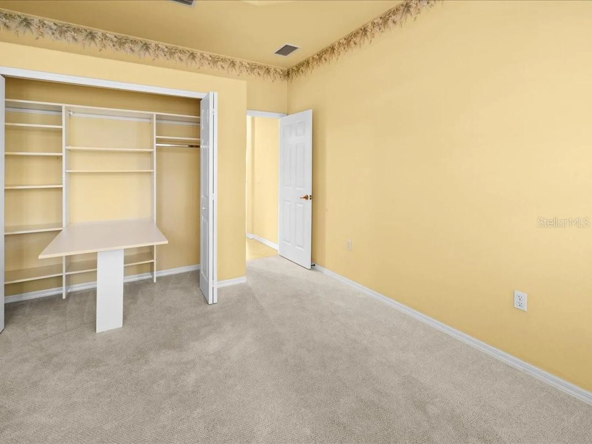 3927 Whispering Oaks Drive North Port FL 34287