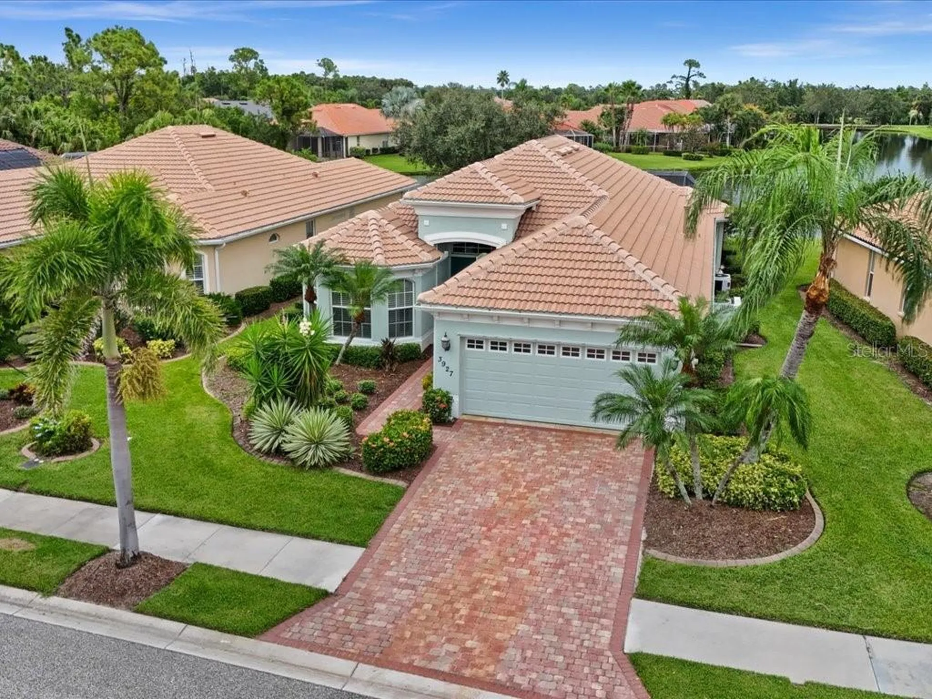 3927 Whispering Oaks Drive North Port FL 34287