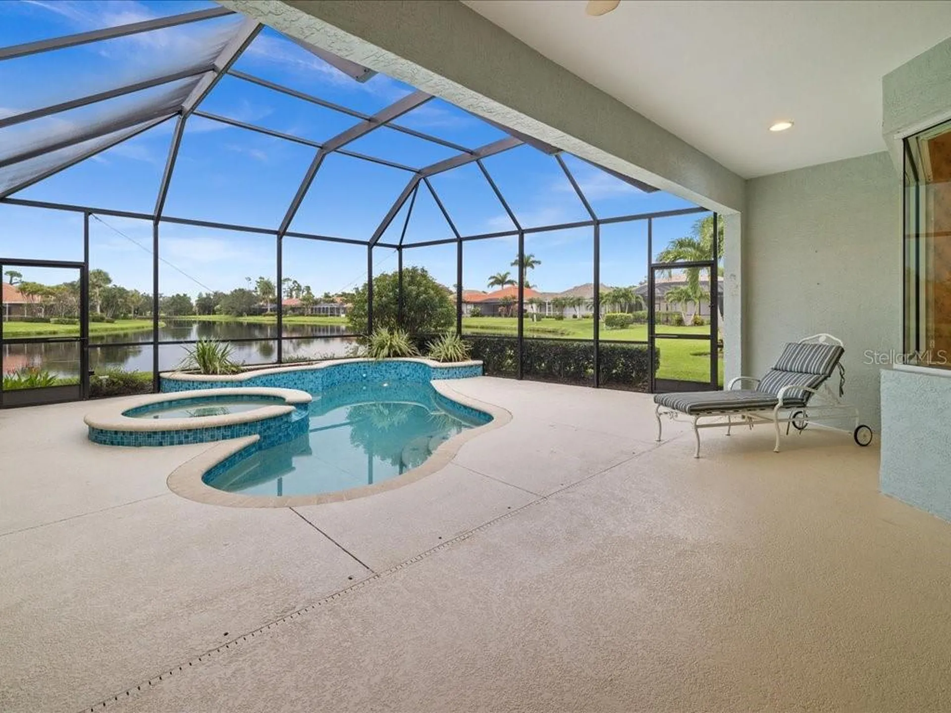 3927 Whispering Oaks Drive North Port FL 34287
