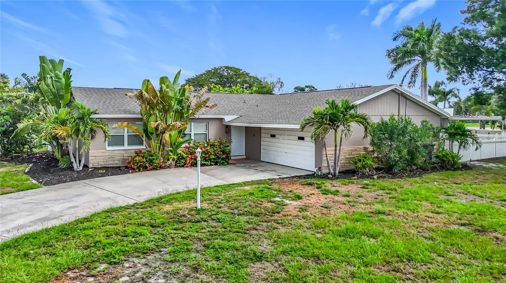 10701 Donbrese Avenue Tampa FL 33615
