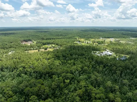 North Avenue Lake Helen FL 32744
