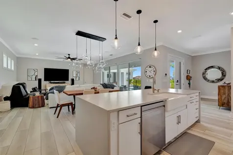 10391 Torchwood Sea Way San Antonio FL 33576