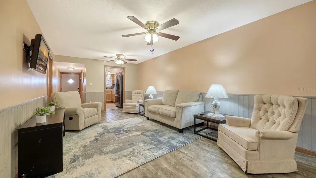 4130 Heron Way Bradenton FL 34205