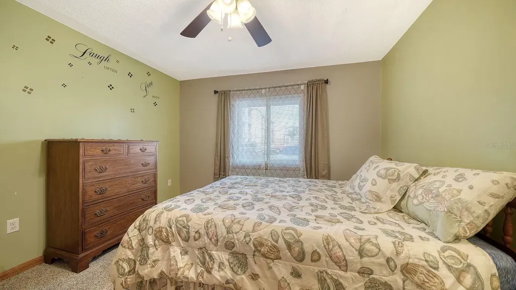 4130 Heron Way Bradenton FL 34205
