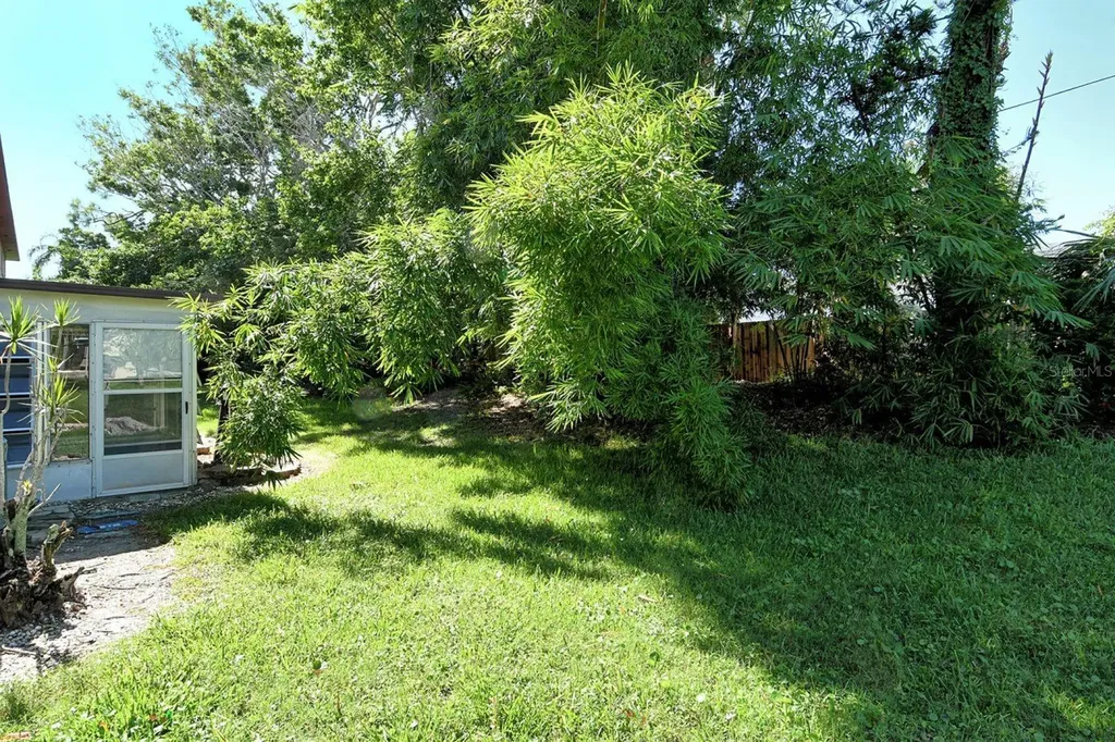 4130 Heron Way Bradenton FL 34205