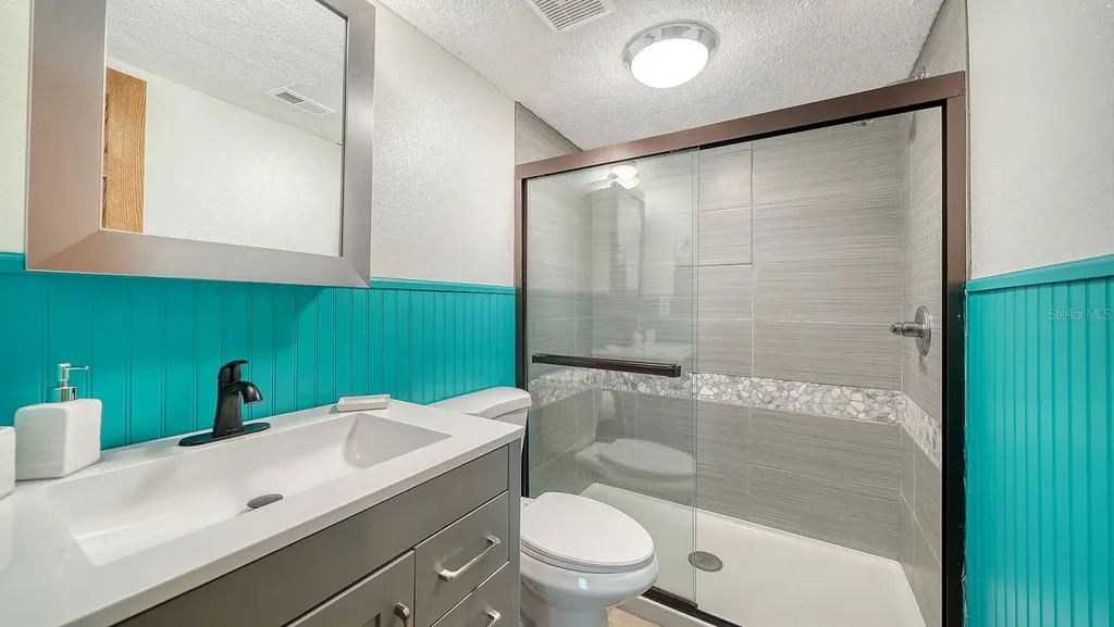 4130 Heron Way Bradenton FL 34205