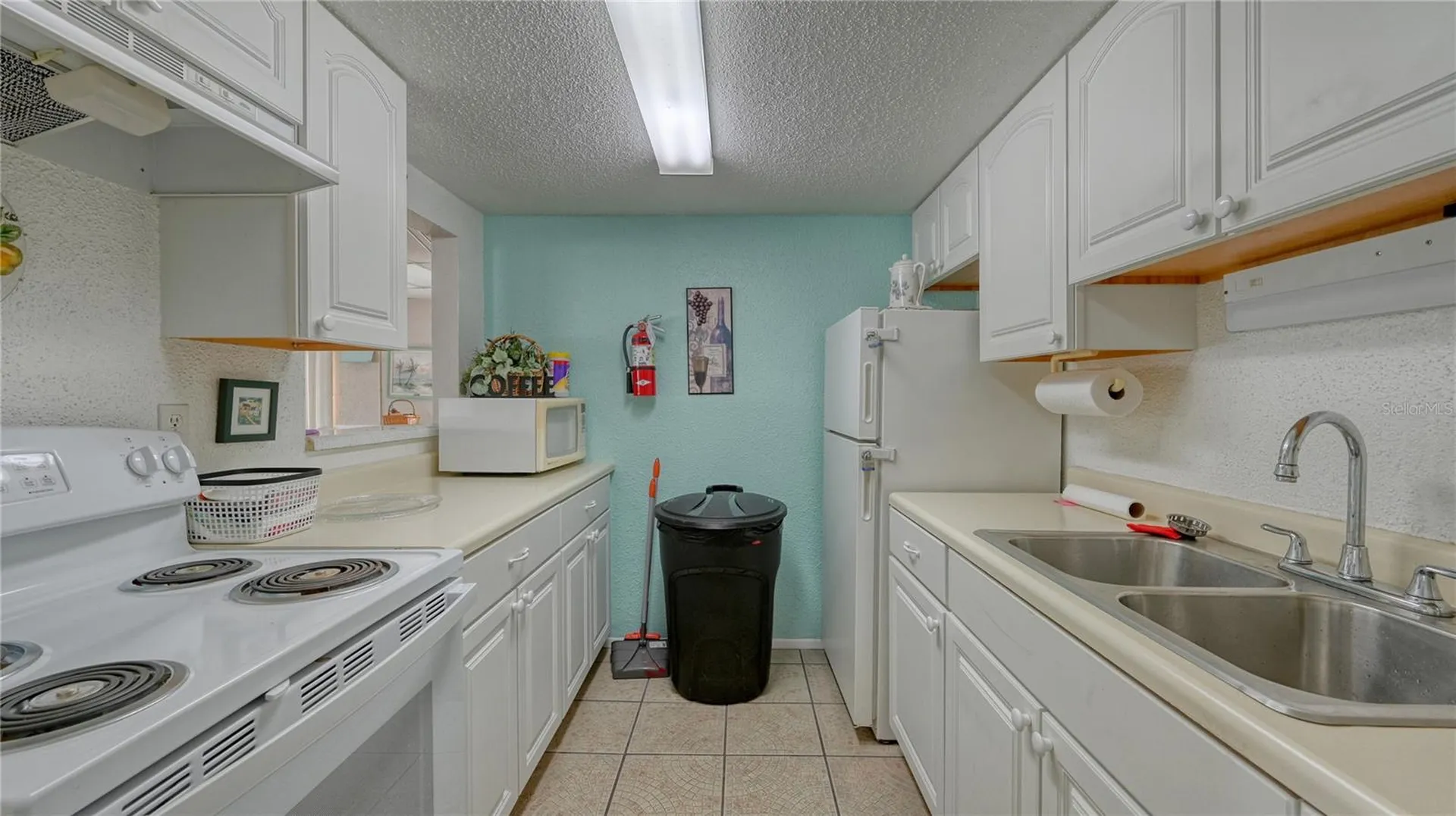 4130 Heron Way Bradenton FL 34205