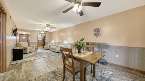 4130 Heron Way Bradenton FL 34205