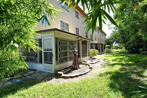 4130 Heron Way Bradenton FL 34205