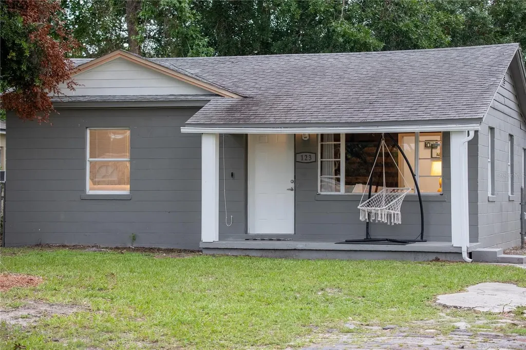 123 Oconee Street Lakeland FL 33805