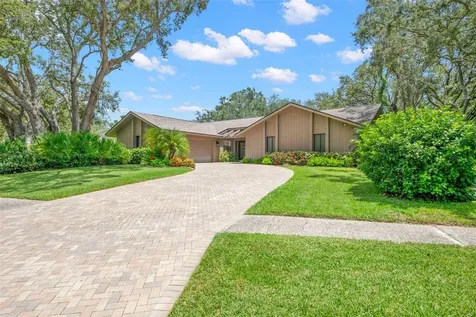 2857 Pheasant Run Clearwater FL 33759