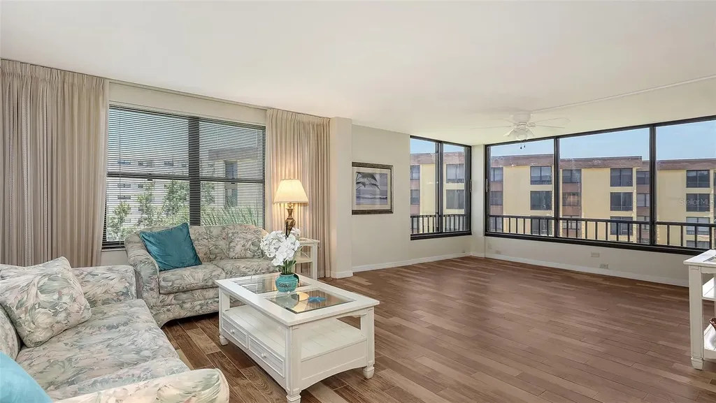 8779 Midnight Pass Road Sarasota FL 34242