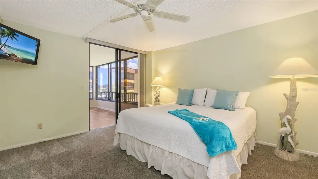 8779 Midnight Pass Road Sarasota FL 34242