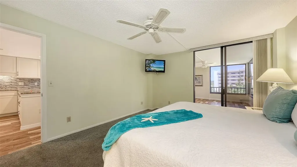 8779 Midnight Pass Road Sarasota FL 34242