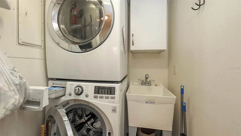 8779 Midnight Pass Road Sarasota FL 34242