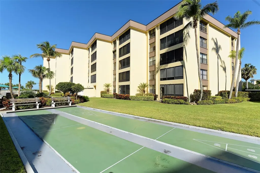 8779 Midnight Pass Road Sarasota FL 34242