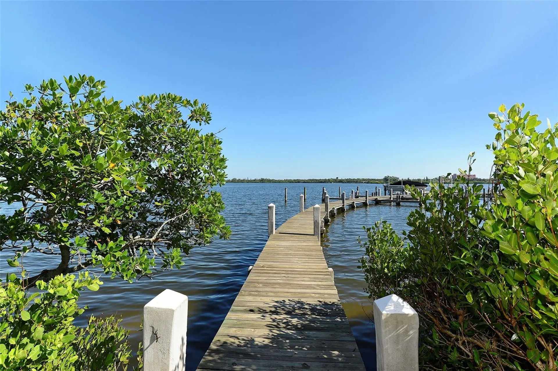 8779 Midnight Pass Road Sarasota FL 34242