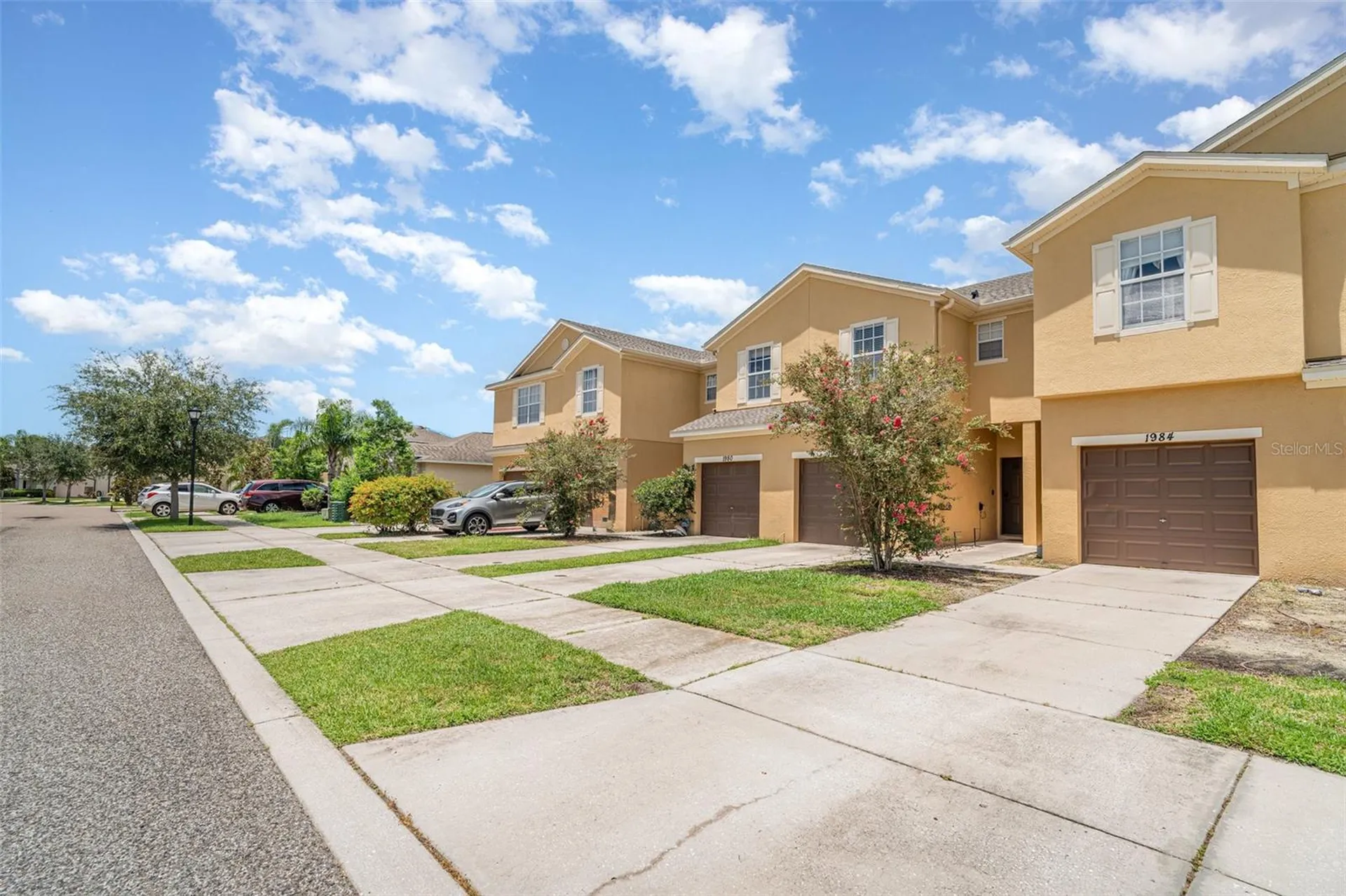 1984 Hawks View Drive Ruskin FL 33570