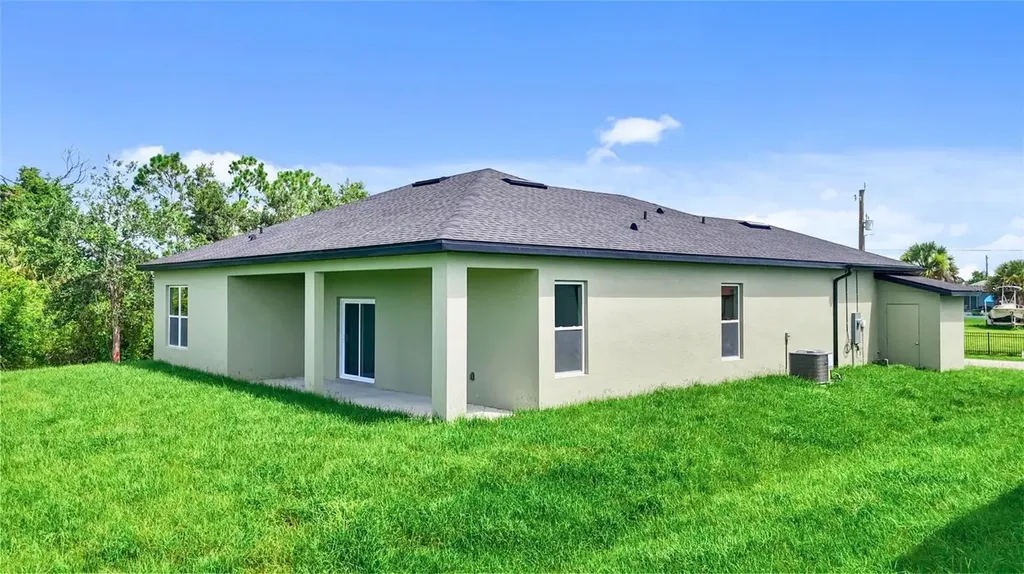 13647 Begonia Circle Port Charlotte FL 33981