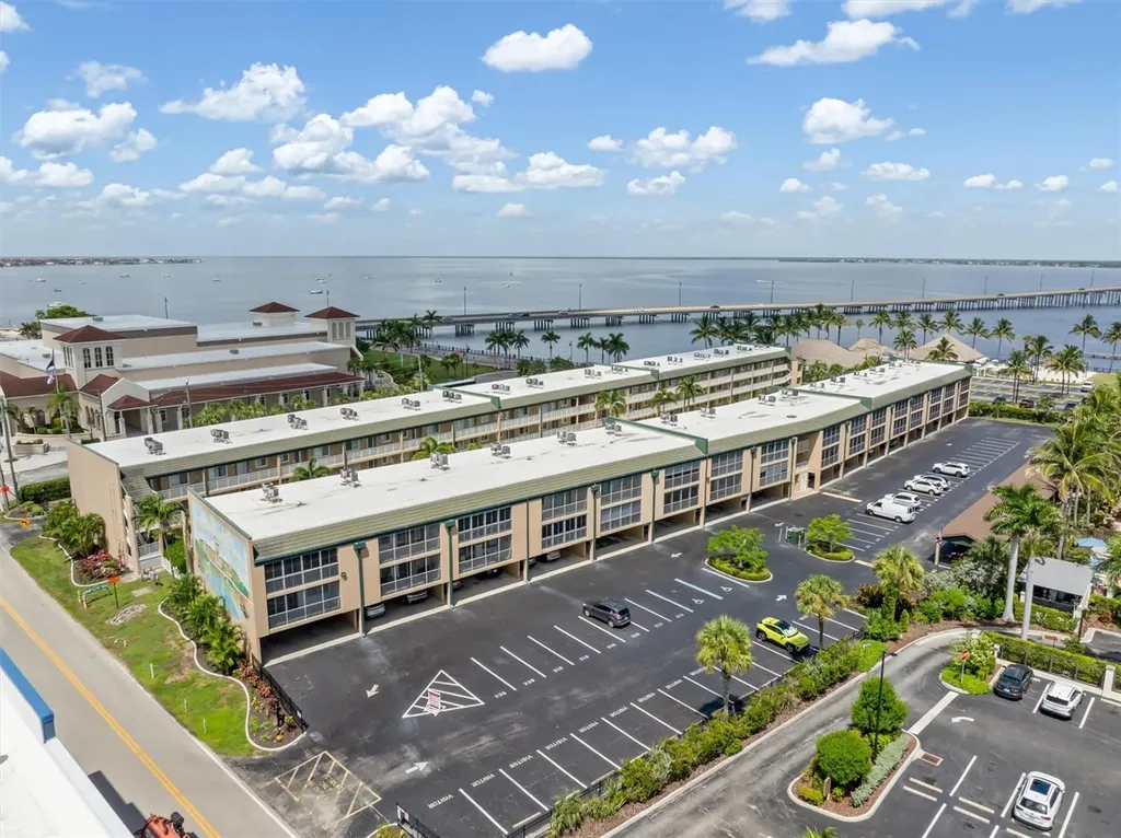 150 Harborside Avenue Punta Gorda FL 33950