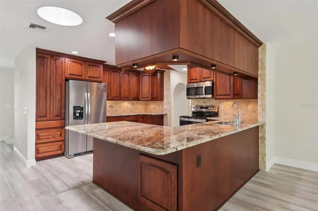 6516 Bimini Court Apollo Beach FL 33572