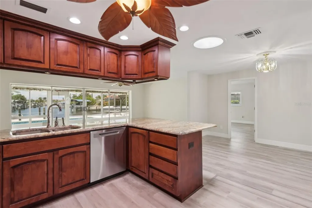 6516 Bimini Court Apollo Beach FL 33572